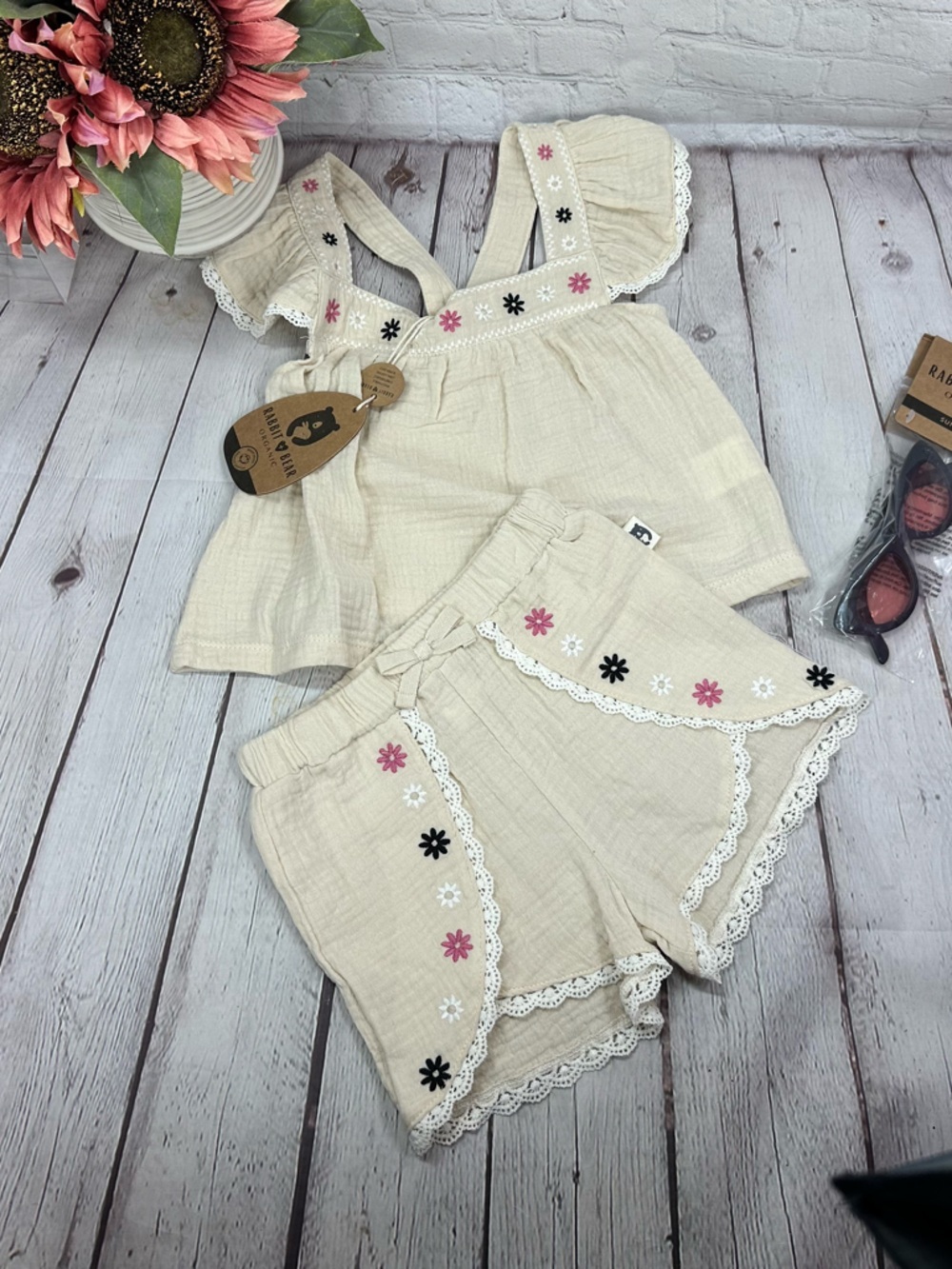 NWT rabbit + bear 2pc short set Embroidered floral Lace 3T boho cottage coquette